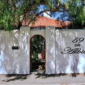 Bed & Breakfast 59 On Albion